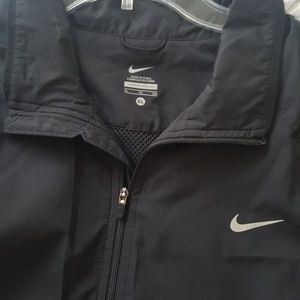 Nike Jackets & Coats - Men's Nike Windbreaker Nike Jackets & Coats - Men's Nike Windbreaker